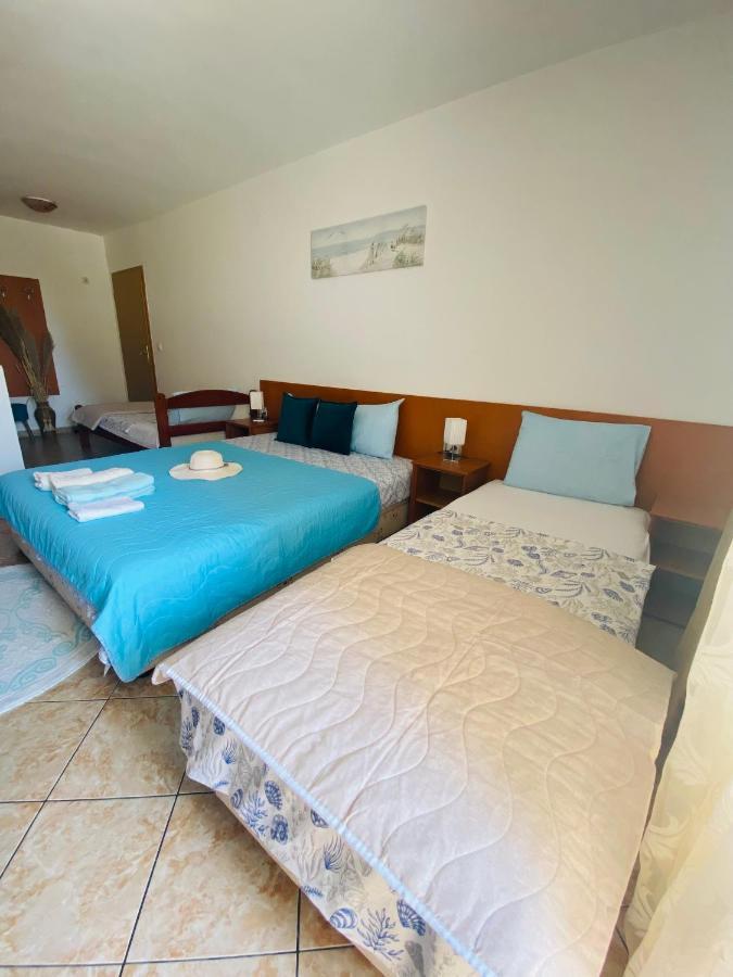 Miomir Perazic Apartments Petrovac Ngoại thất bức ảnh