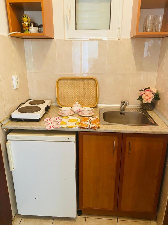 Miomir Perazic Apartments Petrovac Ngoại thất bức ảnh