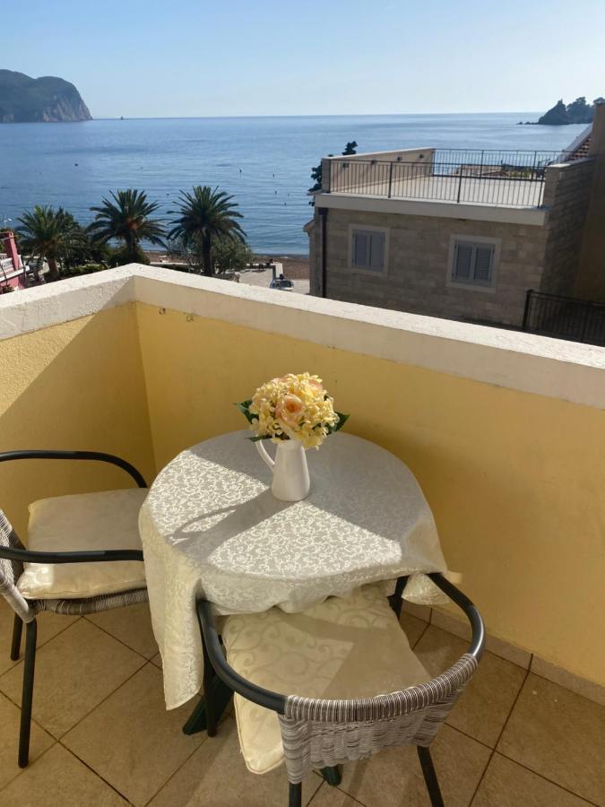 Miomir Perazic Apartments Petrovac Ngoại thất bức ảnh